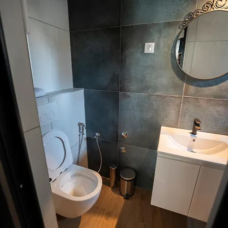 Cozy Nook - Free Private Parking *